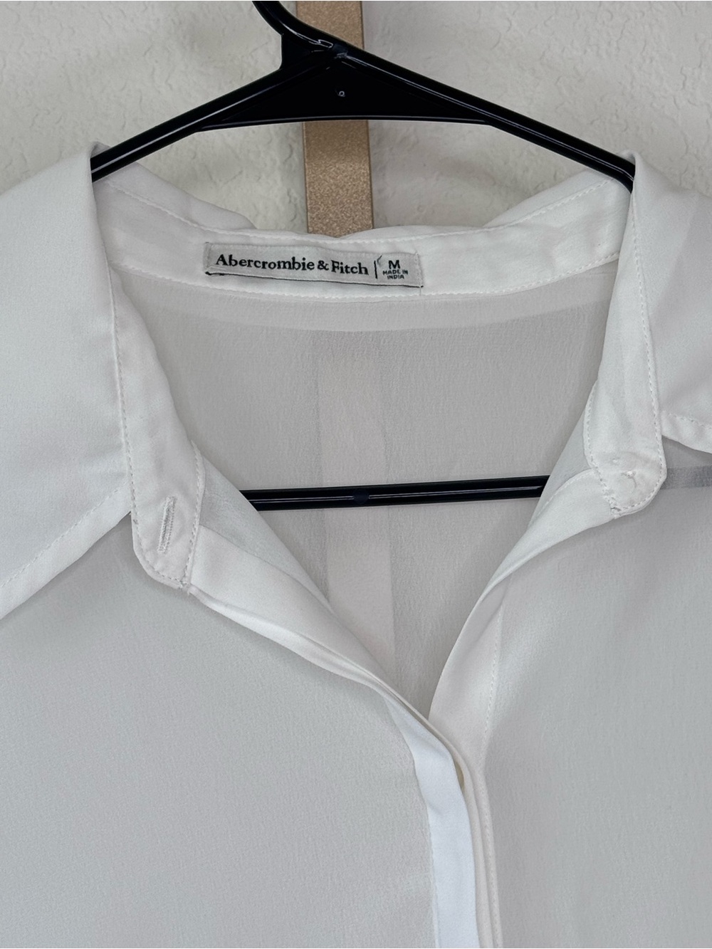 Abercrombie & Fitch White Sheer Collared Blouse - Picture 2 of 4